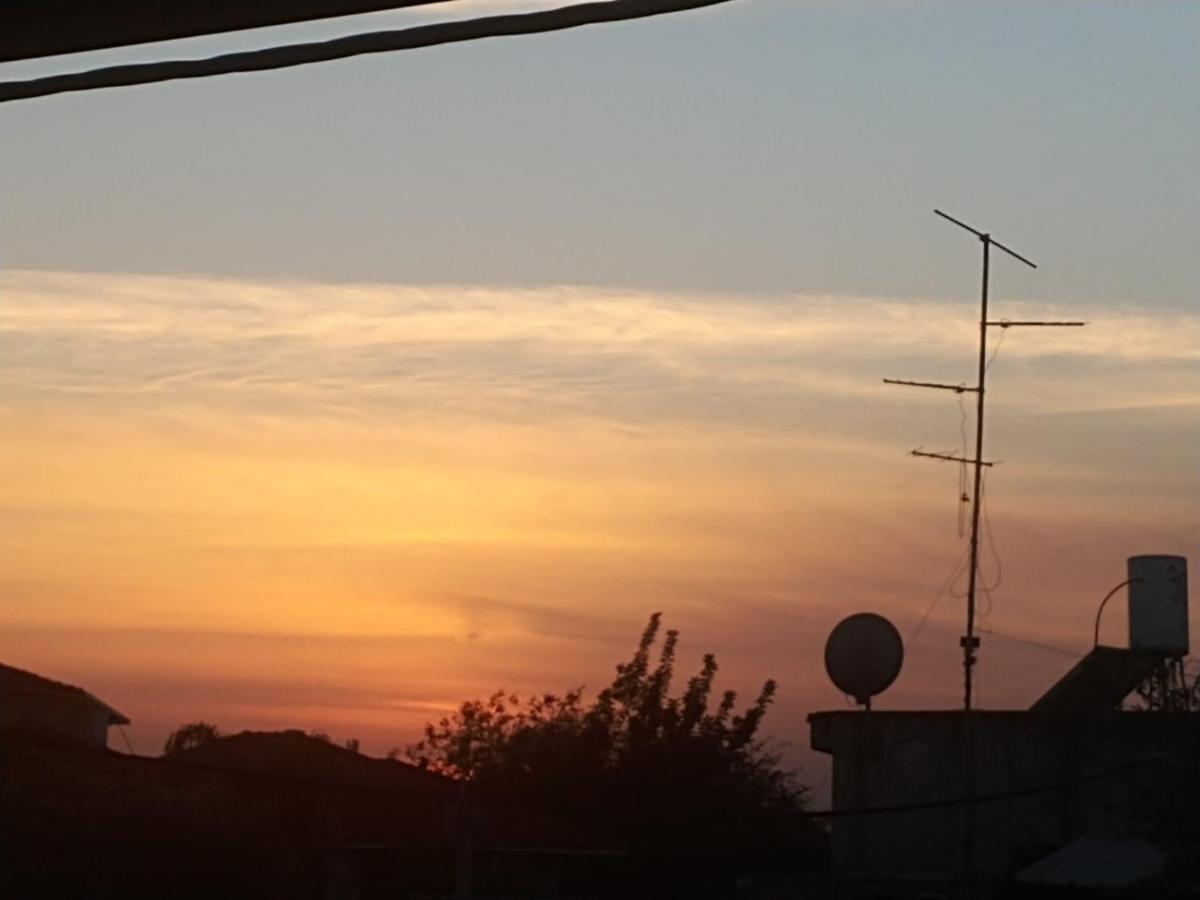 צימר ברחובות - Israeli Home Exteriör bild