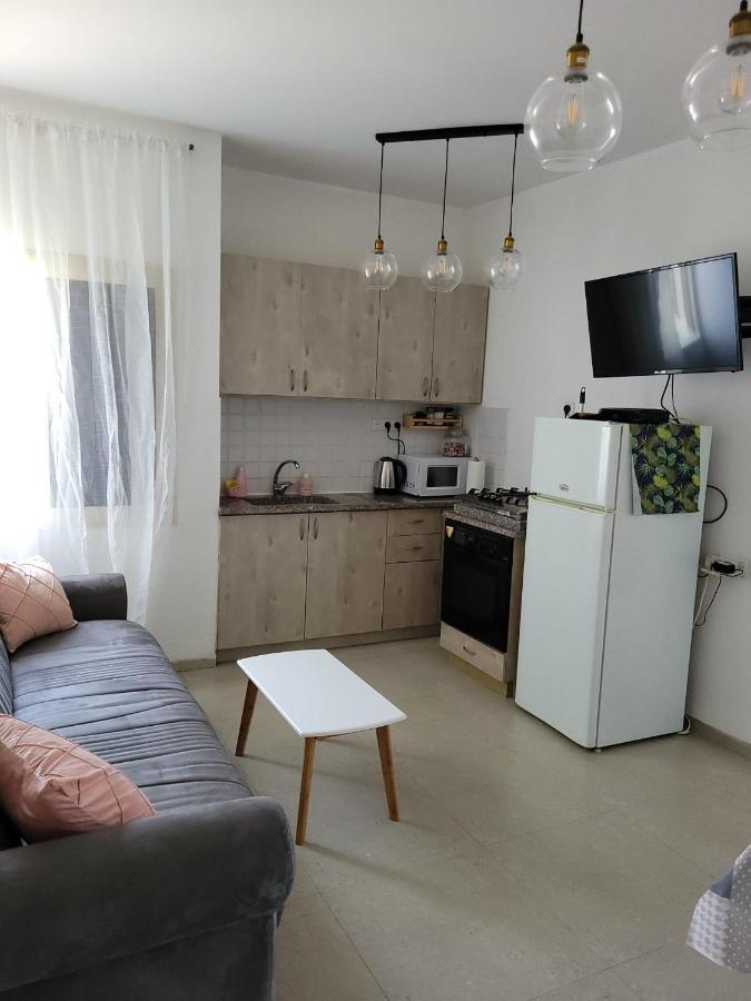 צימר ברחובות - Israeli Home Exteriör bild